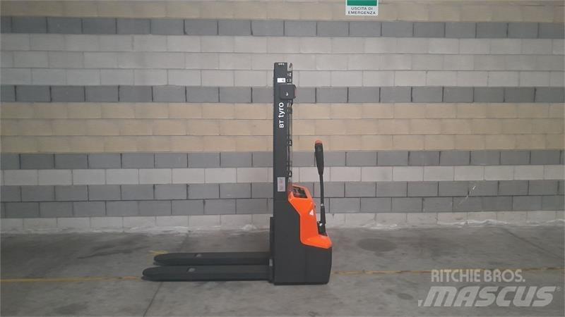 BT SHE100 手動堆積機