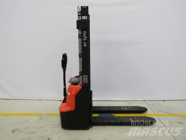 BT SHE100 手動堆積機