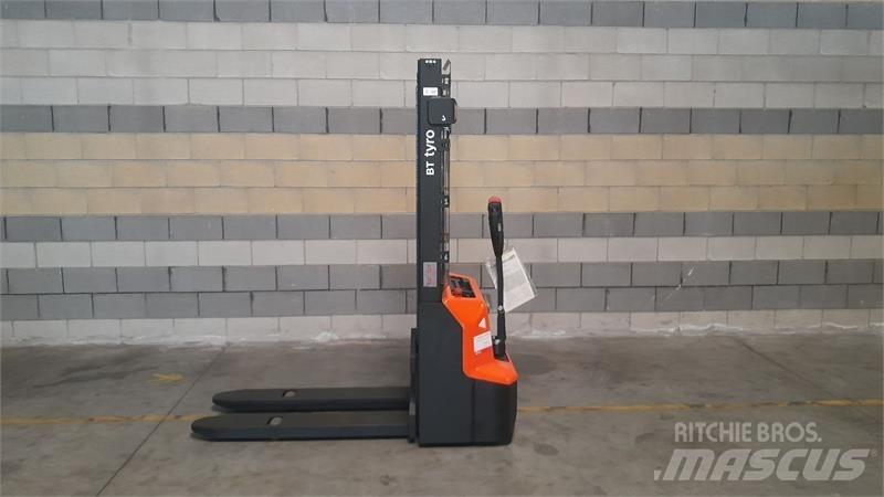 BT SHE100 手動堆積機