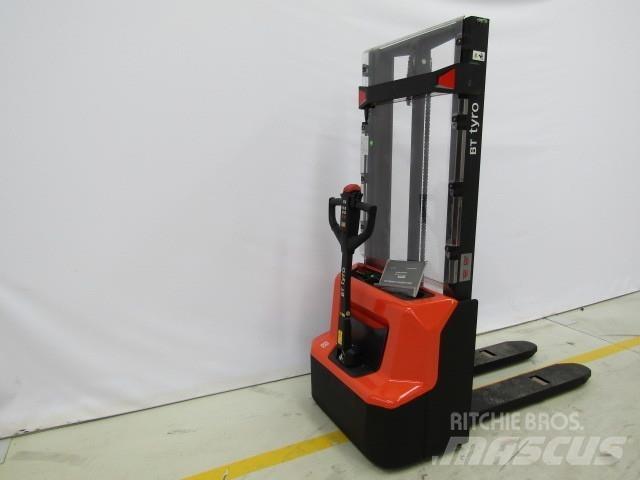BT SHE100 手動堆積機
