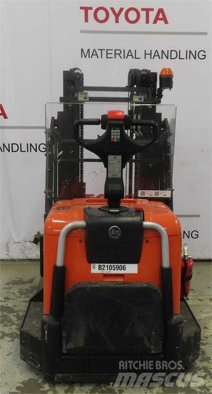 BT SPE120XR 行走控制式堆積機