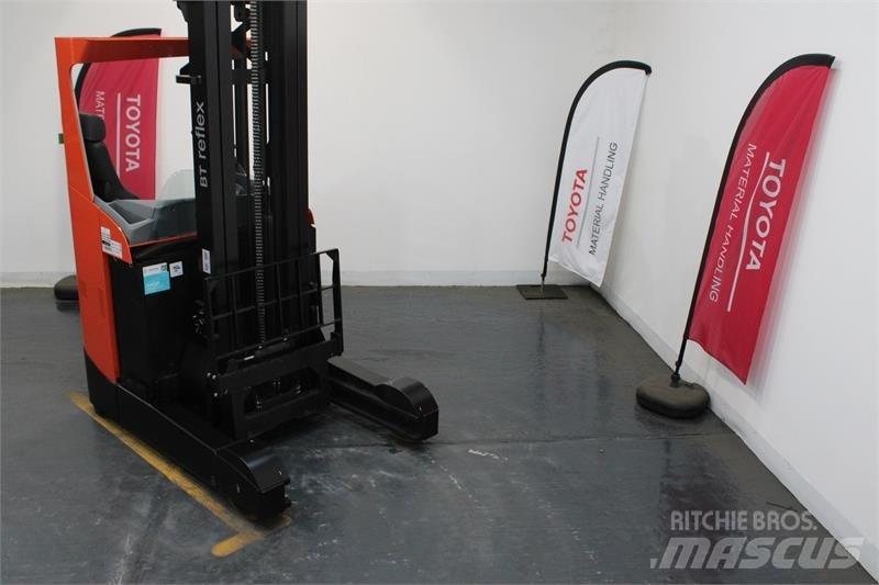 BT RRE200 前伸式堆高機(叉車)