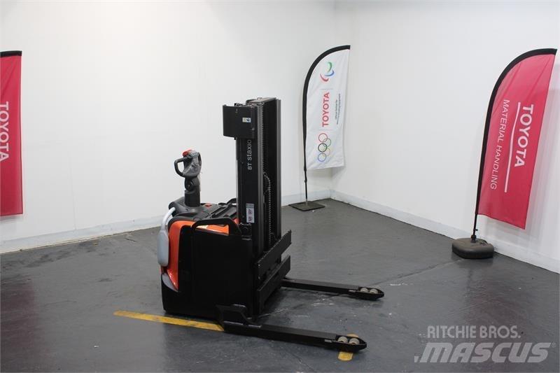 BT SPE140S 行走控制式堆積機