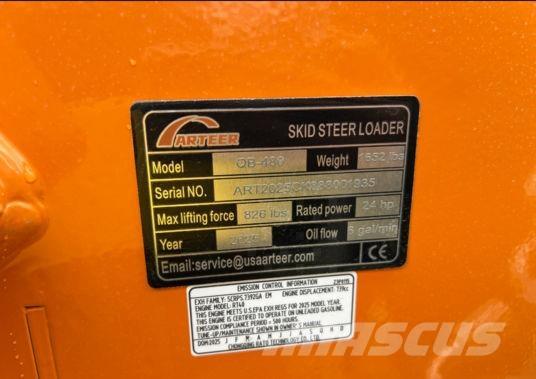  96901 QB480 小型裝載機