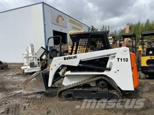Bobcat T110 Joystick 小型裝載機