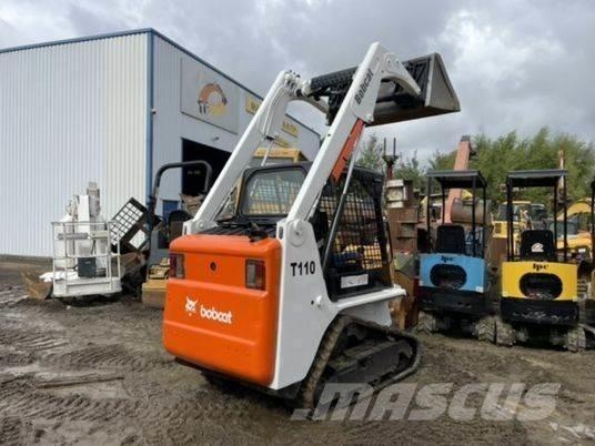 Bobcat T110 Joystick 小型裝載機