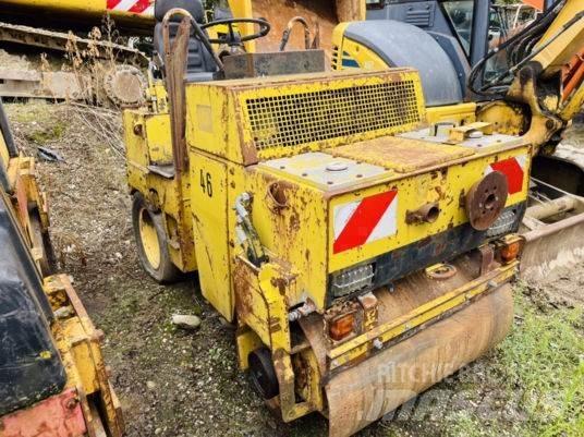 Bomag BW100AC 複合式滾壓機