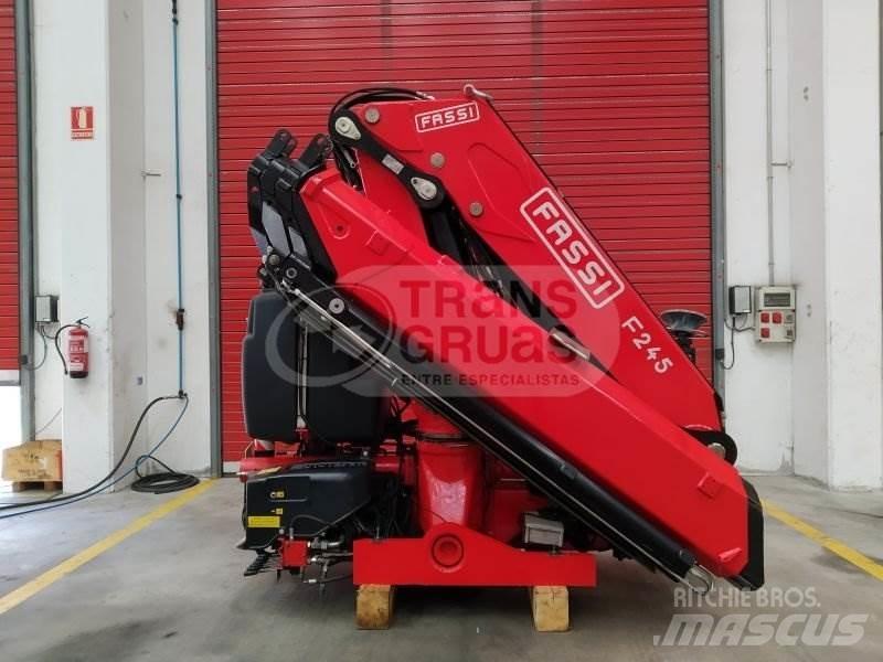 Fassi F245A.2.24 裝載起重機