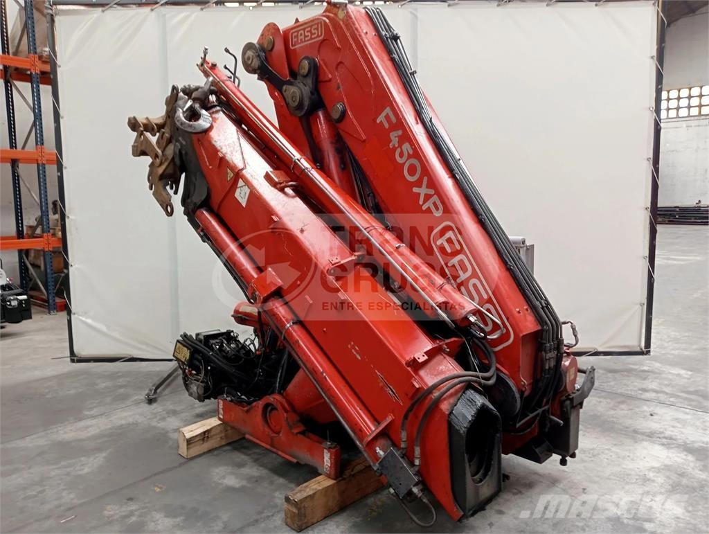 Fassi F450AXP.27 裝載起重機