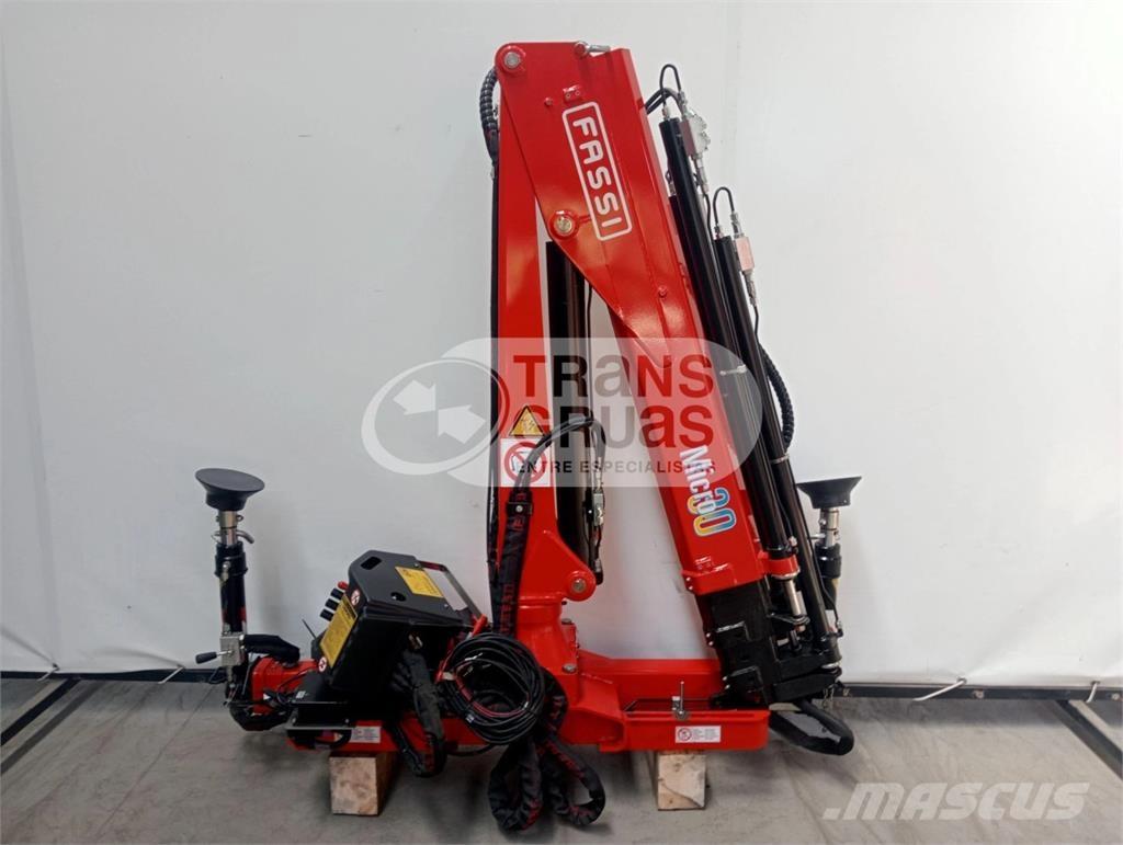 Fassi M30A.13 裝載起重機