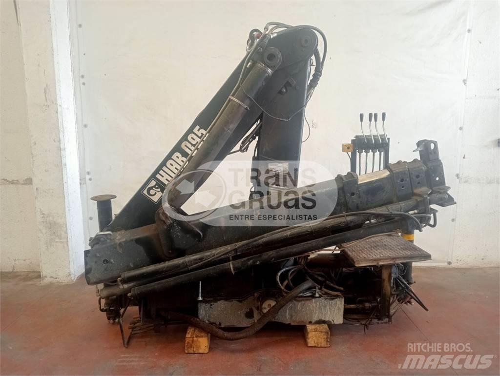 Hiab 095-3 裝載起重機