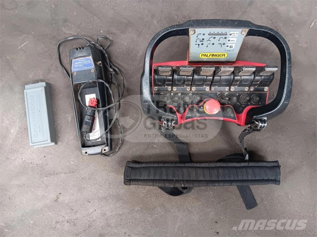 Palfinger PK 16002 裝載起重機