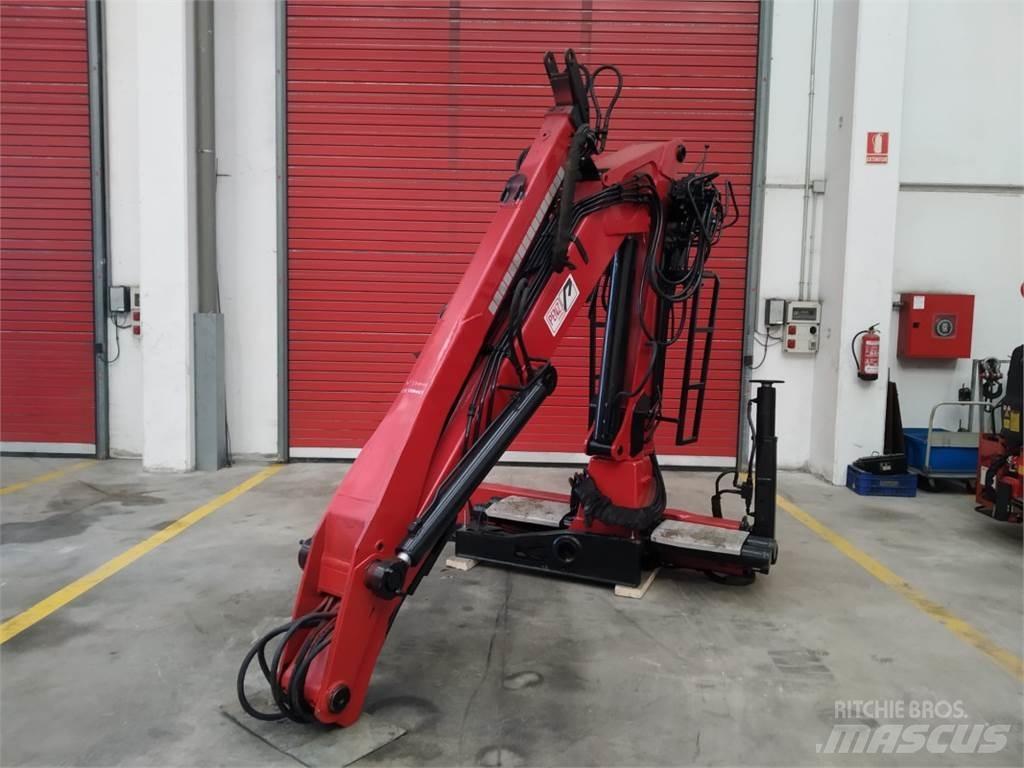 Penz 9100H 起重機和裝載機