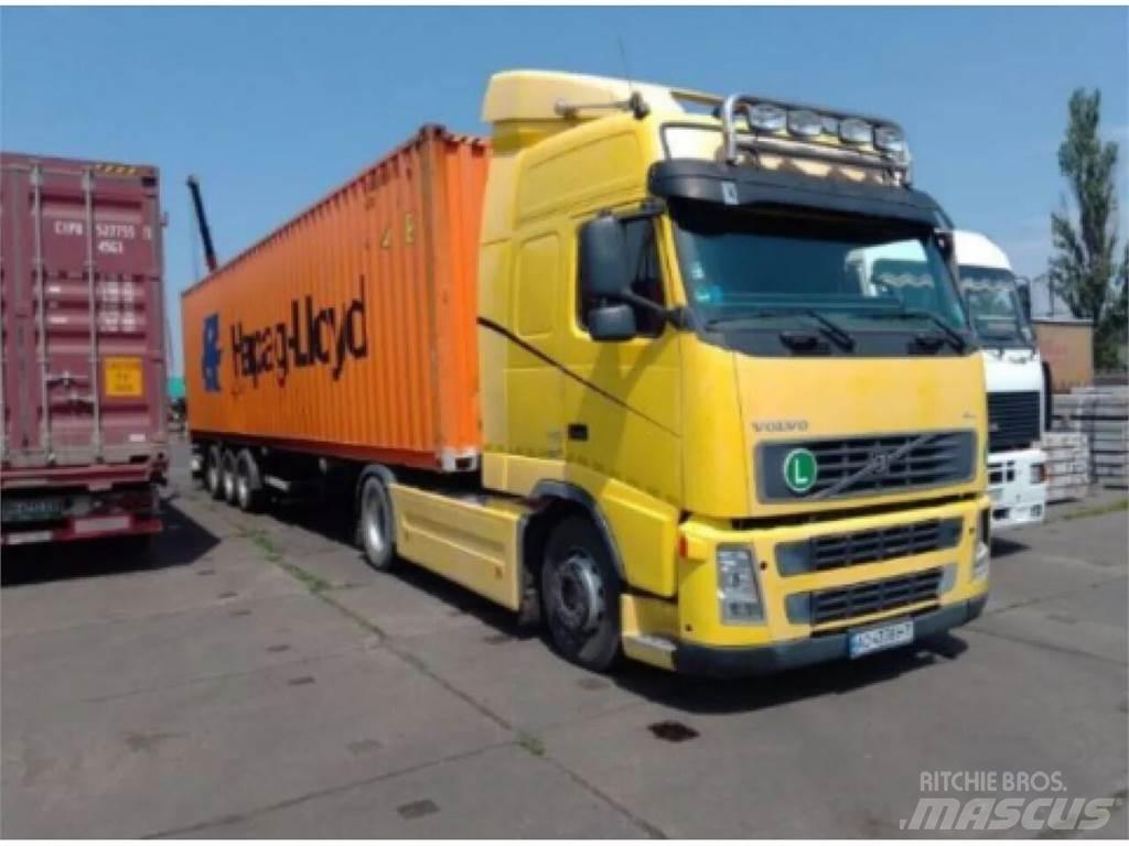 Volvo  曳引機組件