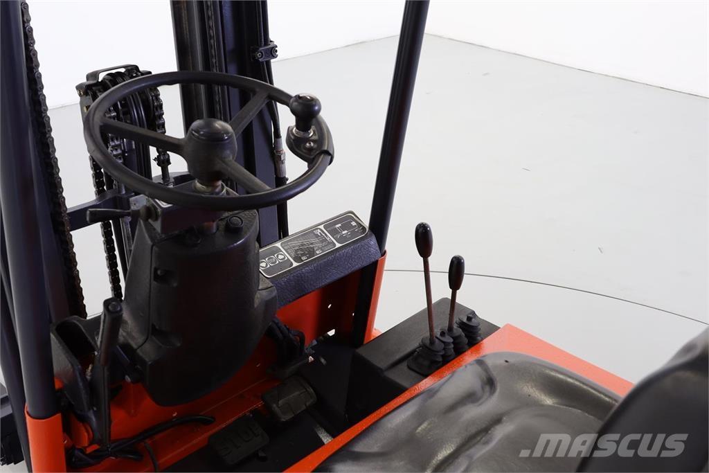 Linde E14 電動堆高機