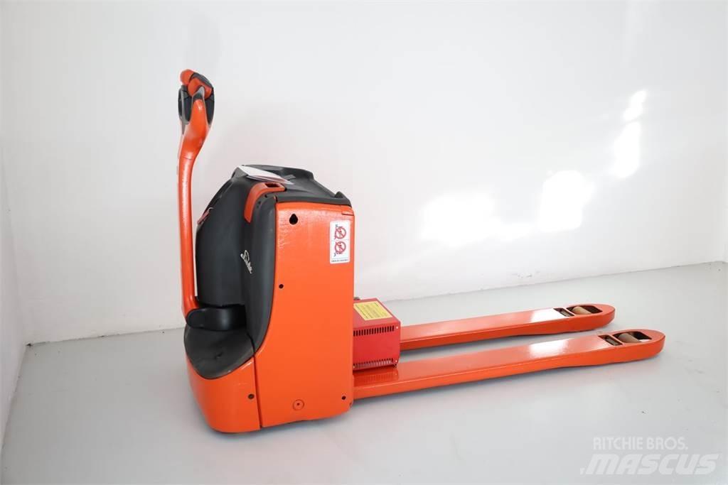 Linde T-18 低架升降機