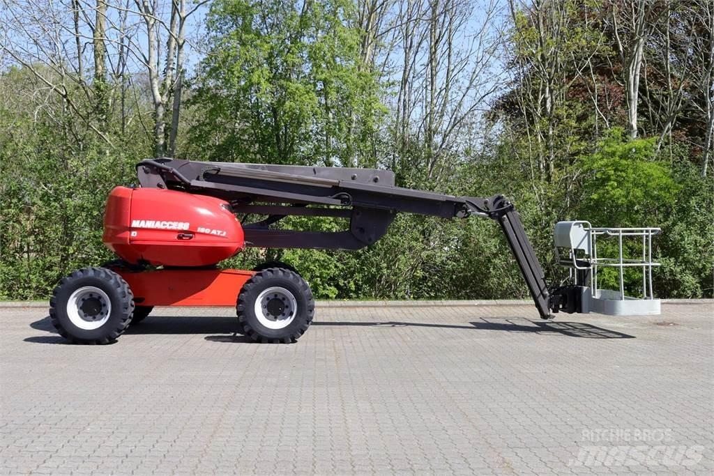 Manitou 180 ATJ 曲臂高空作業車