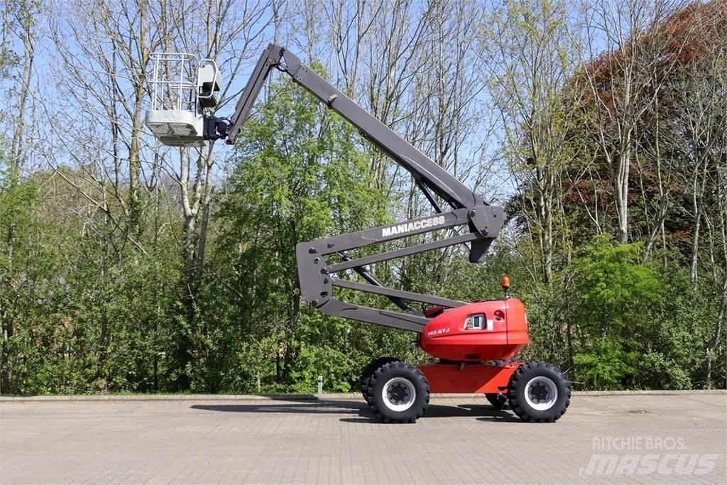 Manitou 180 ATJ 曲臂高空作業車