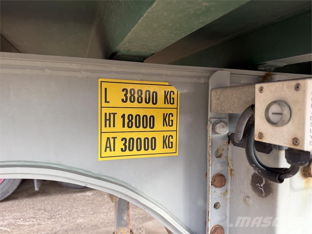 Kel-Berg 65 m3. 傾卸式半拖車