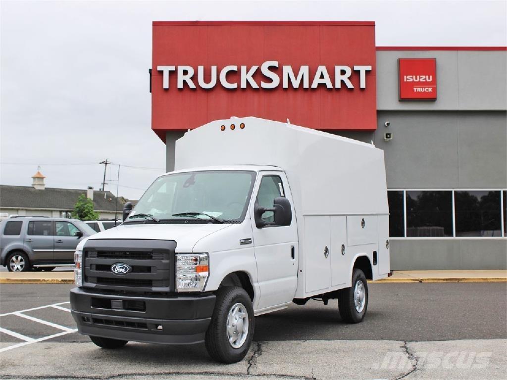 Ford E350 都市/通用型車輛