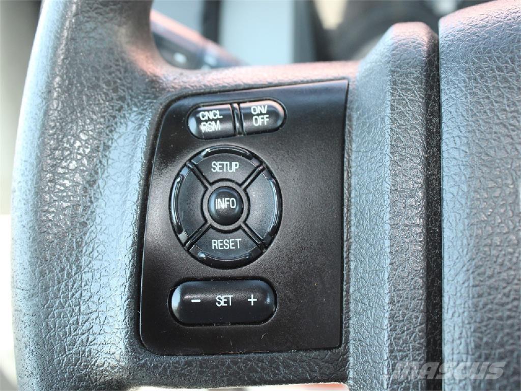 Ford F450 都市/通用型車輛