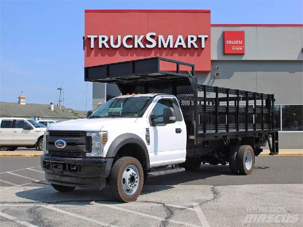 Ford F550 平板式/側卸式卡車