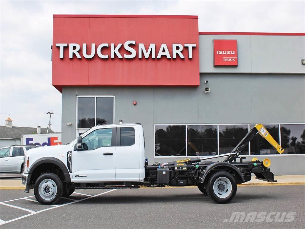 Ford F550 吊鉤式起重車