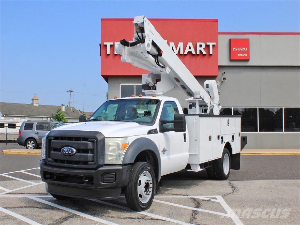 Ford F550 都市/通用型車輛