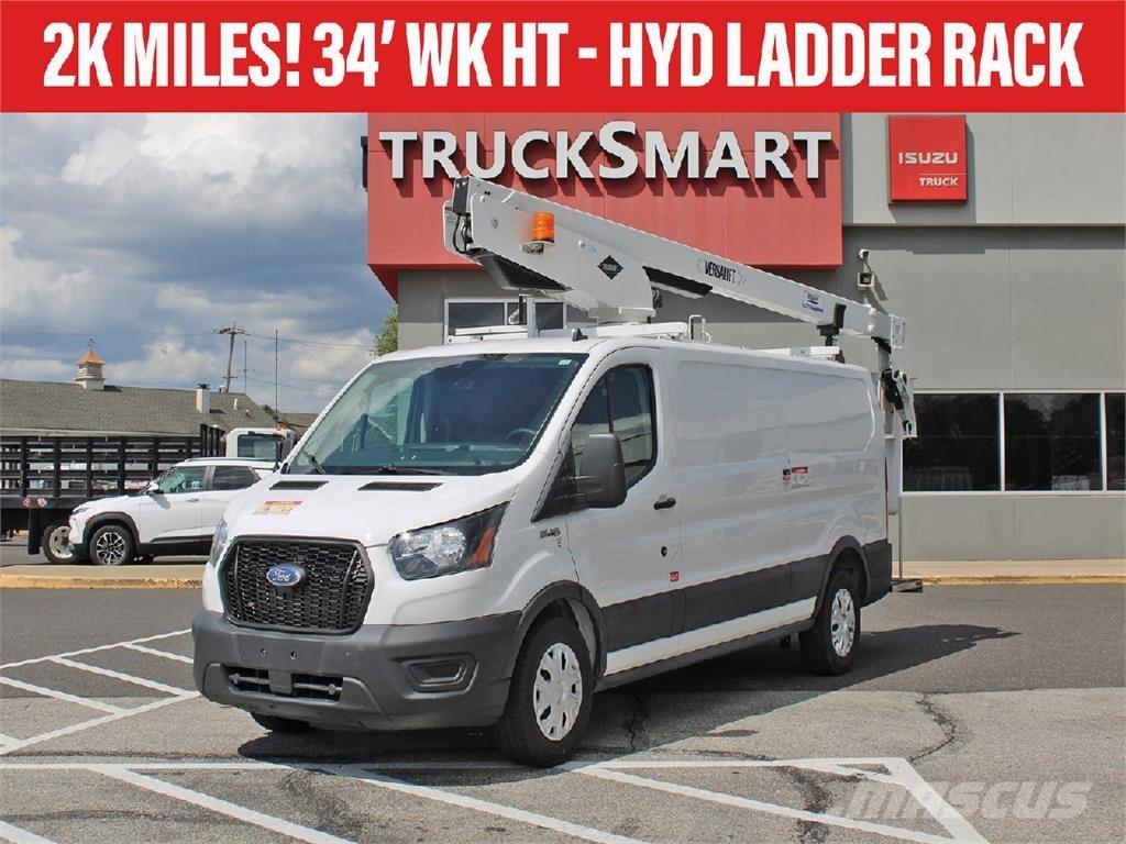 Ford TRANSIT 卡車裝載高空作業車