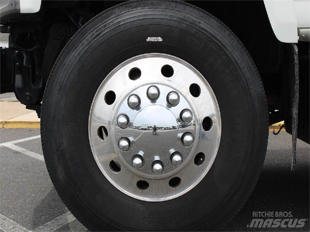 GMC 7500 傾卸式卡車