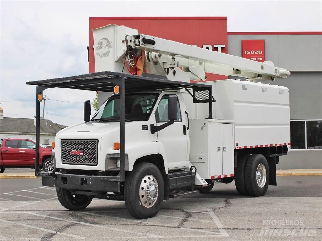 GMC 7500 碎木貨車