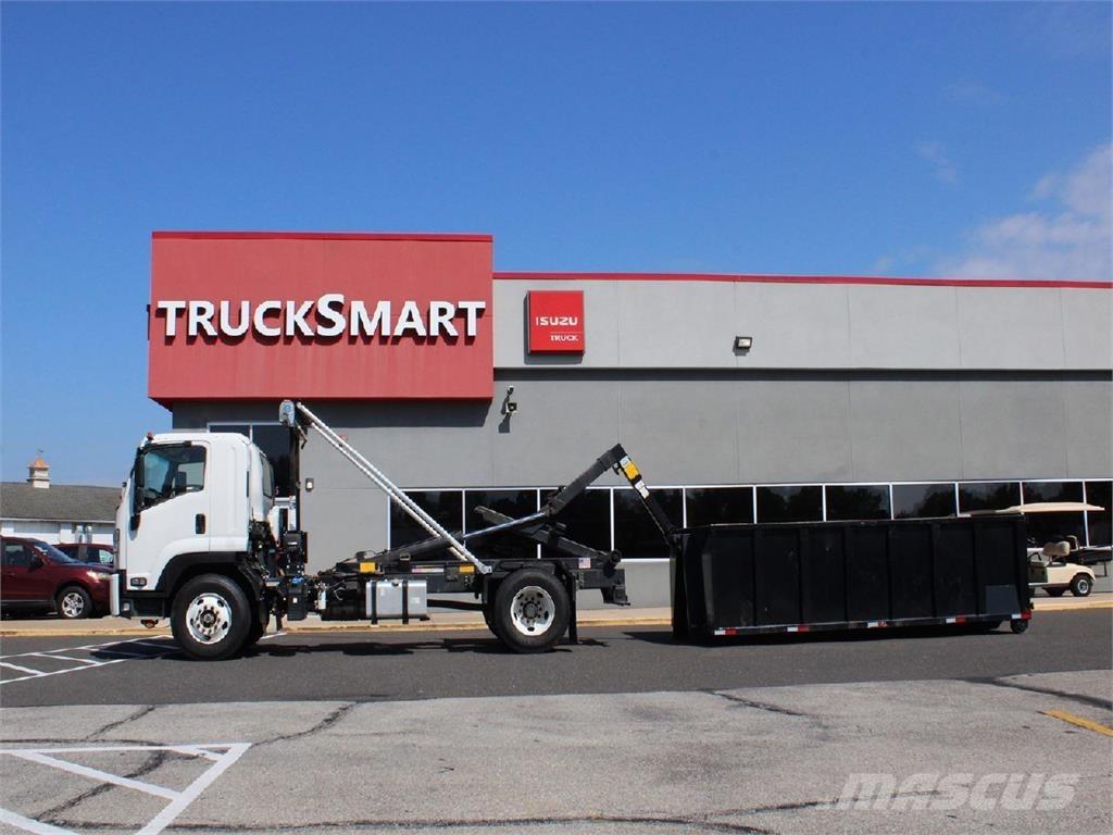 Isuzu FTR 貨櫃框架卡車
