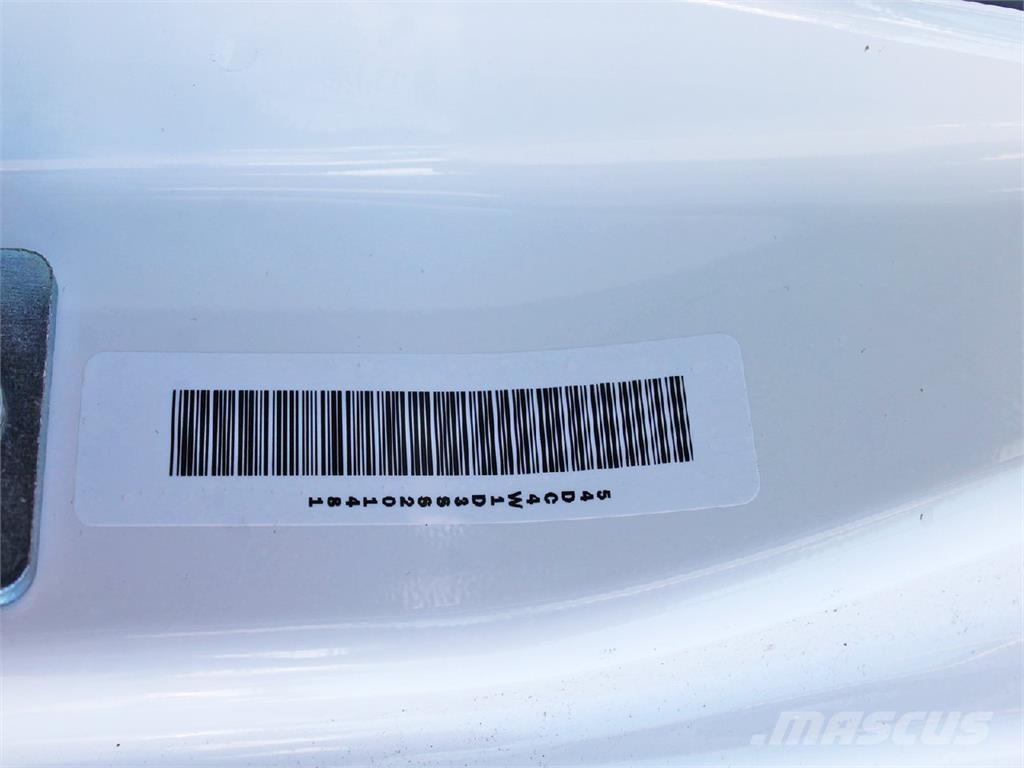 Isuzu NPR-HD 商用底盤車