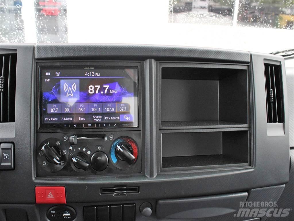 Isuzu NRR 貨箱式卡車