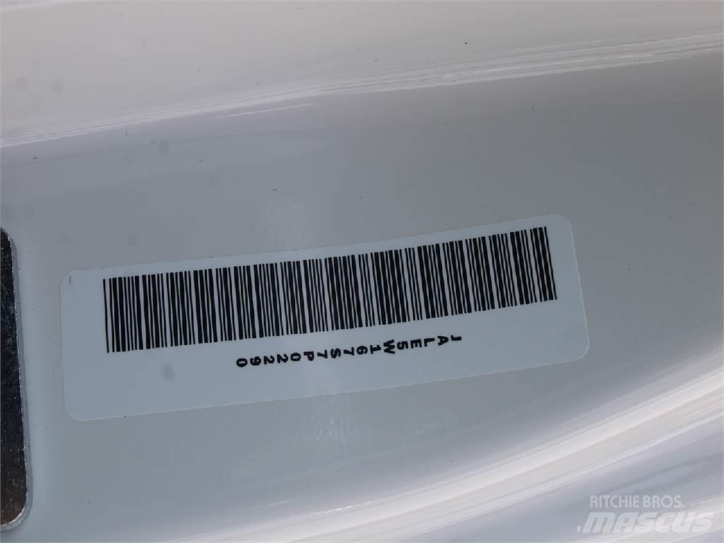 Isuzu NRR 吊鉤式起重車