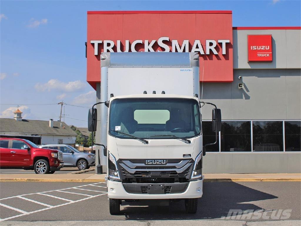 Isuzu NRR 貨箱式卡車