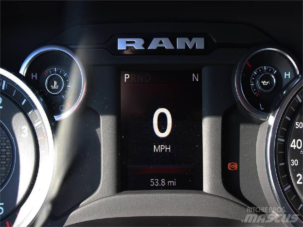 RAM 3500 傾卸式卡車