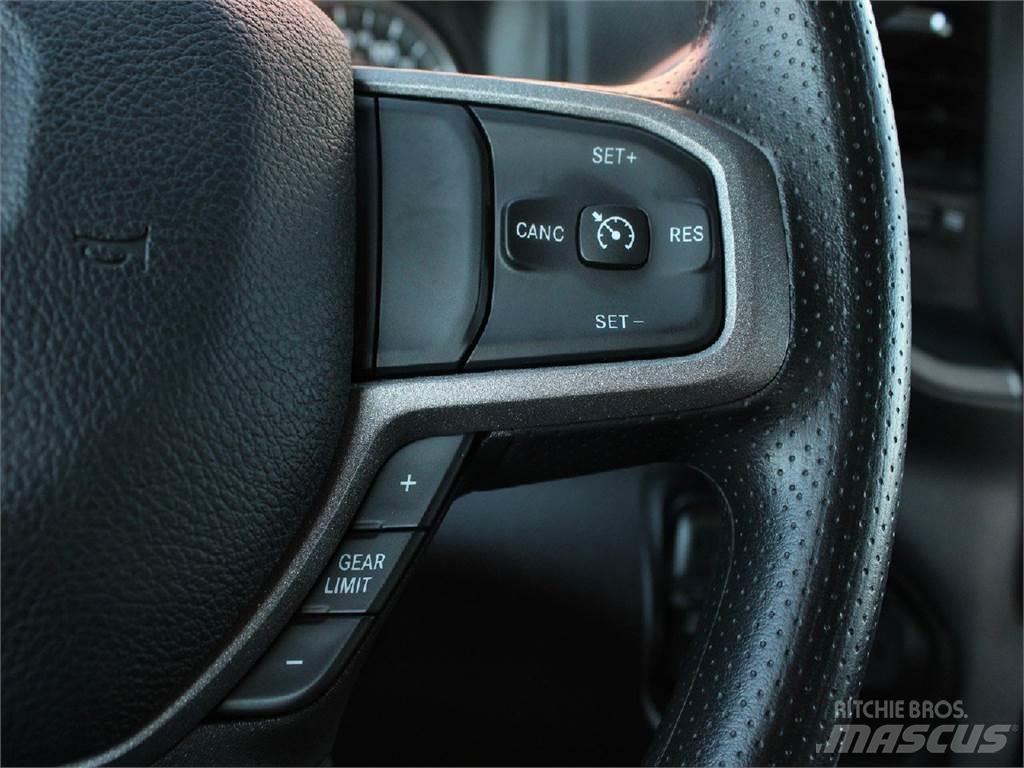 RAM 5500 都市/通用型車輛