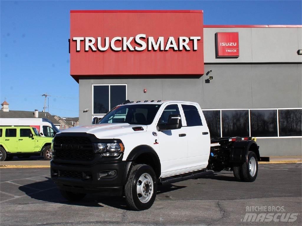 RAM 5500 貨櫃框架卡車