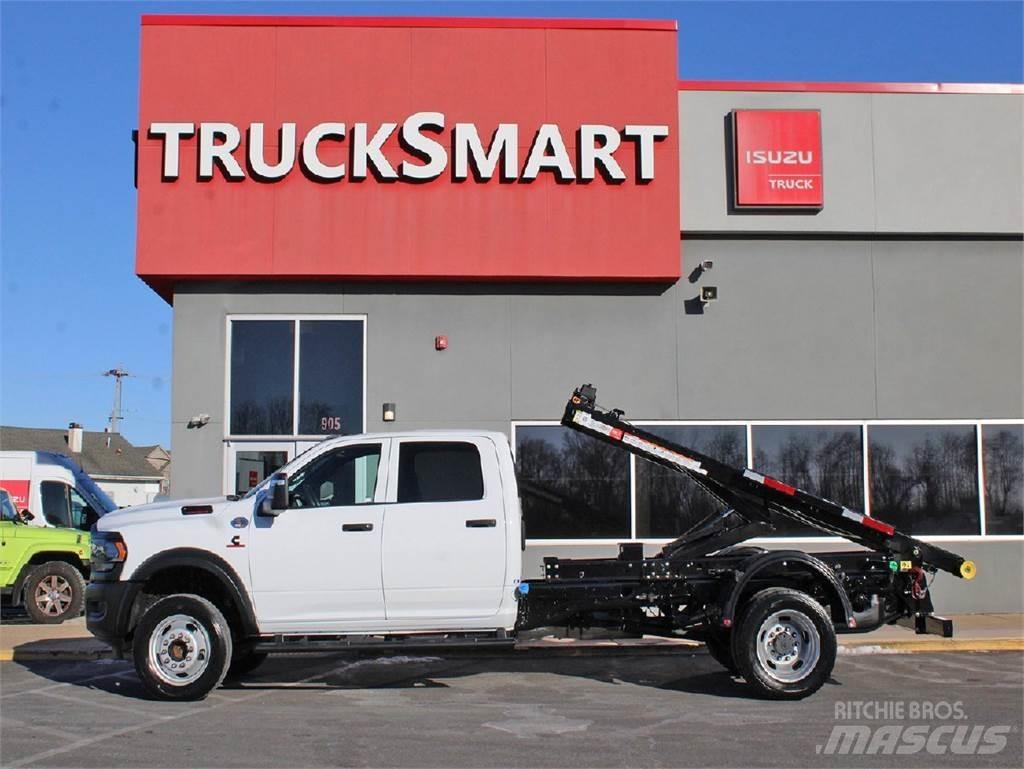 RAM 5500 傾卸式卡車