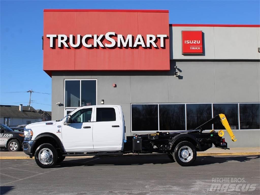 RAM 5500 吊鉤式起重車