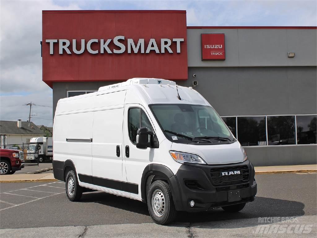 RAM PROMASTER 溫控卡車