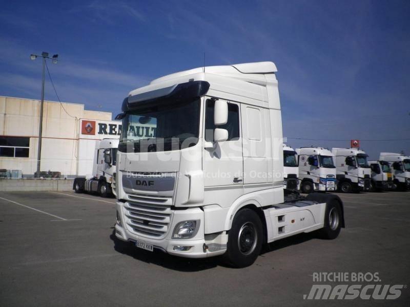 DAF XF530FT 曳引機組件