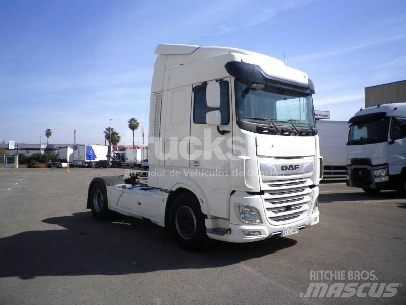 DAF XF530FT 曳引機組件