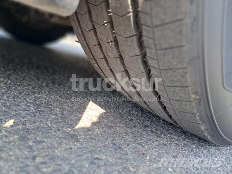 Scania R450 曳引機組件