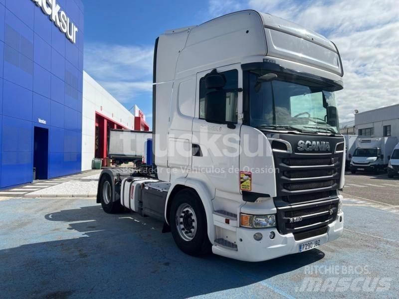 Scania R520 曳引機組件