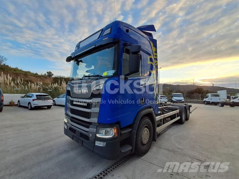 Scania R530 商用底盤車