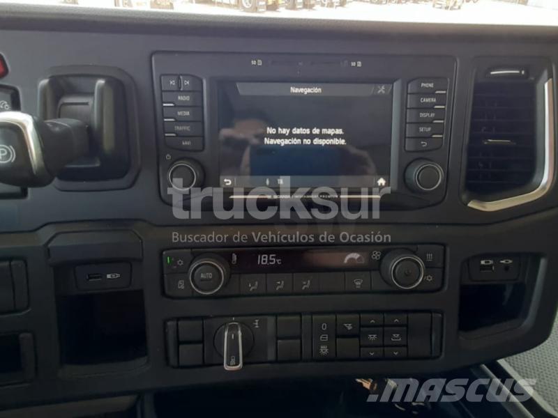 Scania S500 曳引機組件