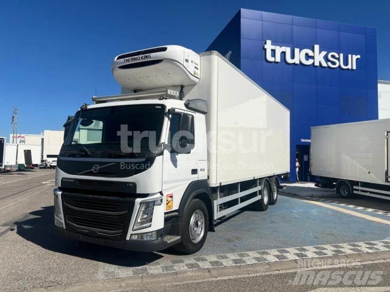 Volvo FM450 溫控卡車