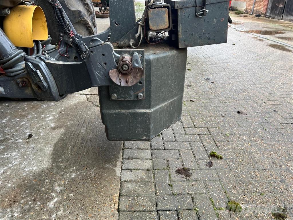 Fendt 870KG 前配重塊